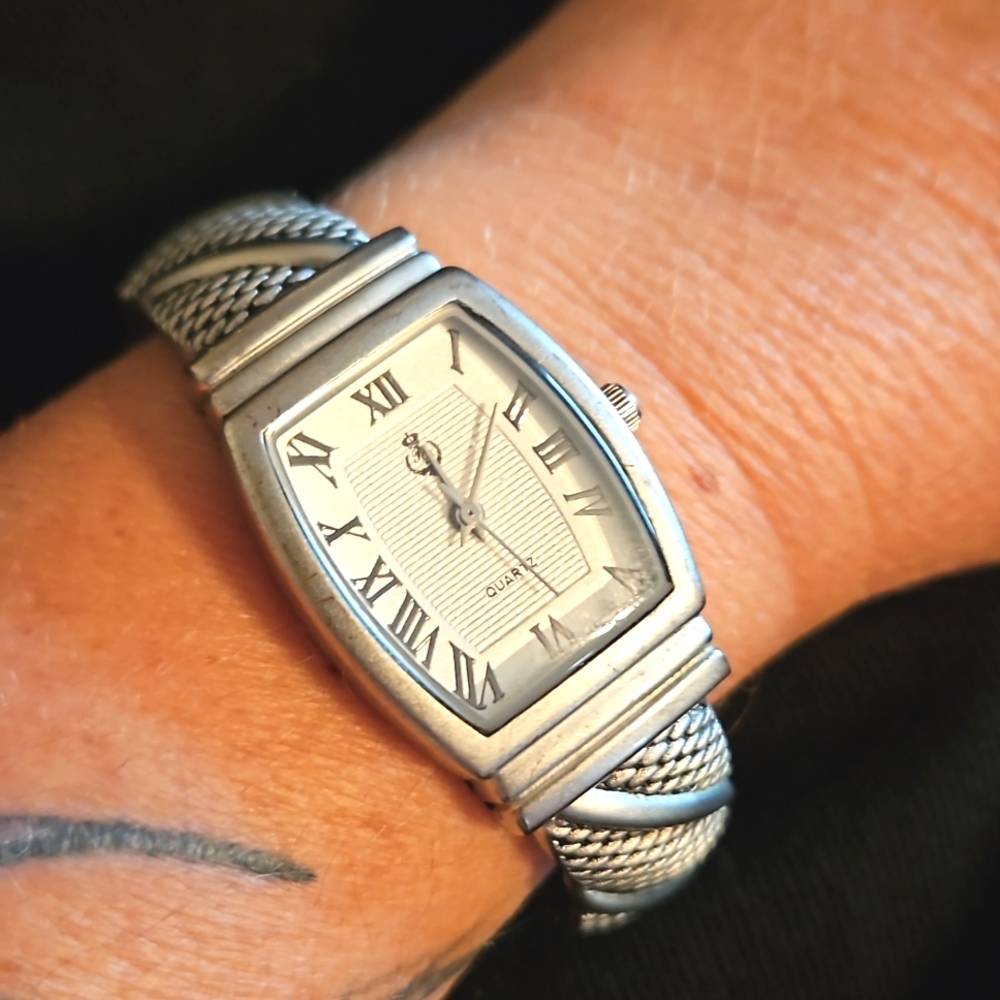 Premier Designs bracelet watch working condition, with box antiqued silver